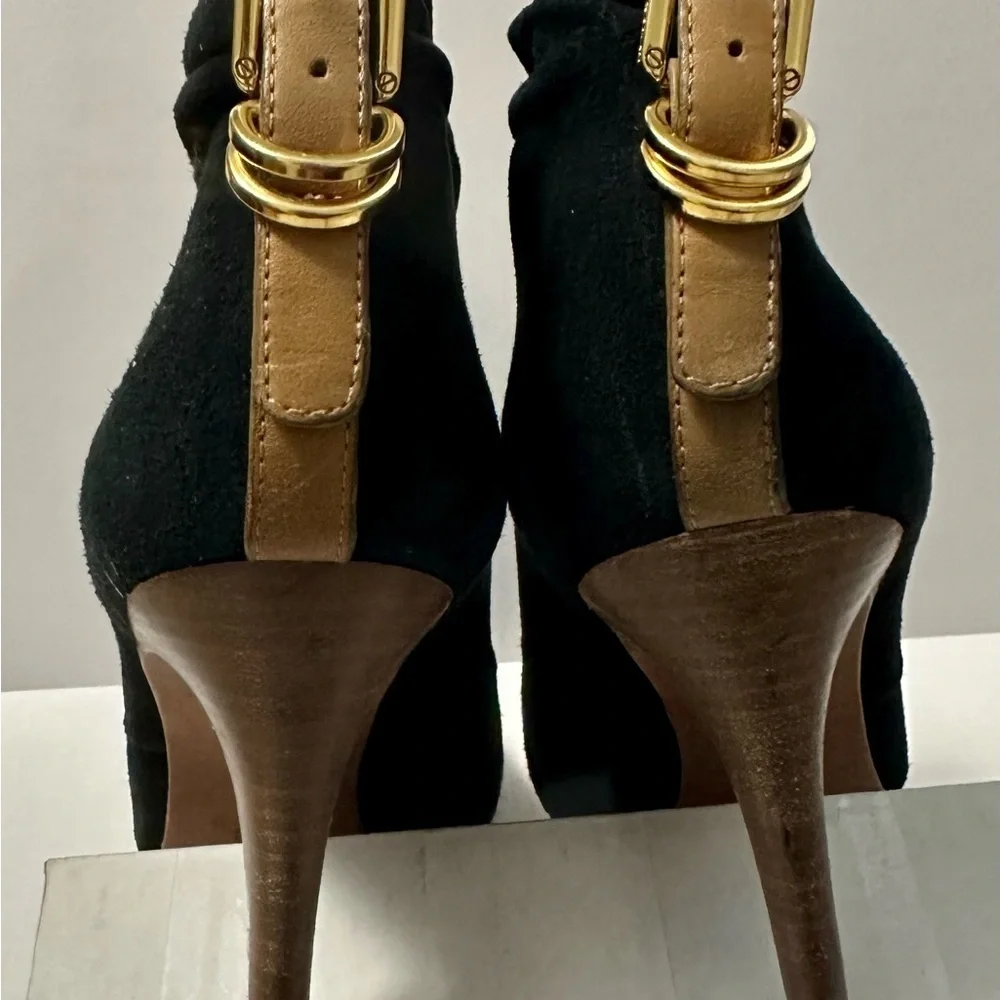 Tory Burch black suede booties size 7.5